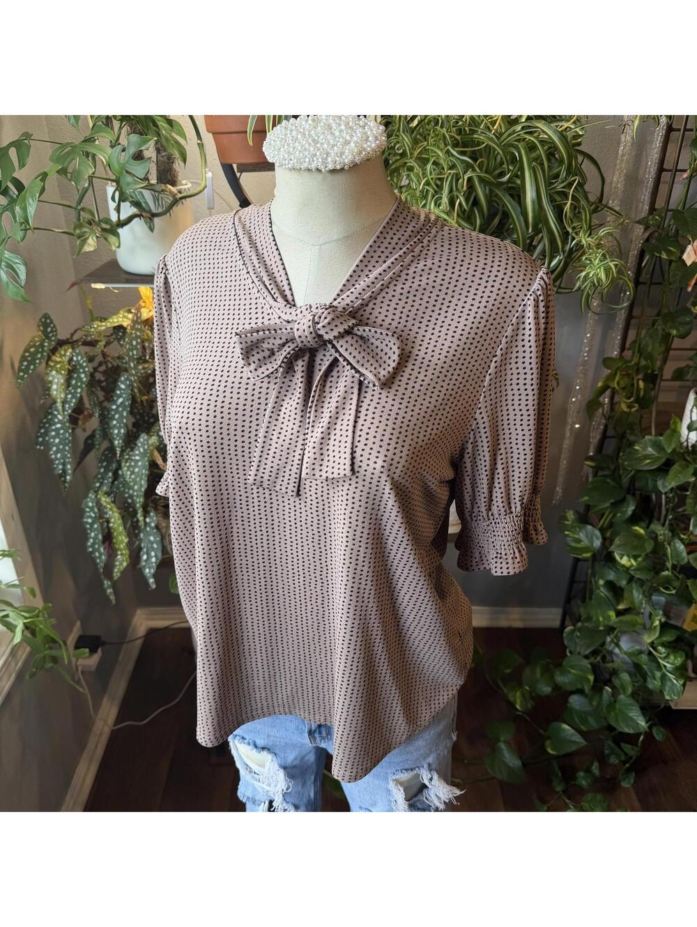 Vintage Polka Dot Bow Tie Blouse with Puff Sleeves